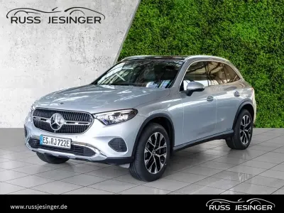 Używany Mercedes GLC300e Avantgarde 204 KM (150 kW) 2025 Srebrny SUV