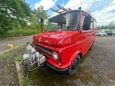 Gebraucht Opel Blitz 80 PS (58 kW) 1967 Rot Limousine