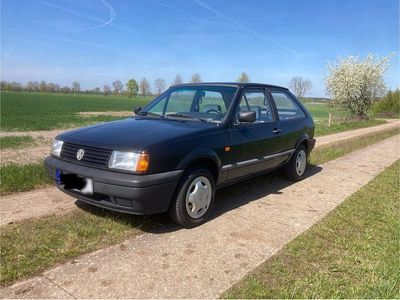 Używany VW Polo 45 KM (33 kW) 1993 Czarny Coupe