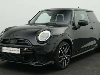 Gebraucht Mini John Cooper Works 204 PS (150 kW) 2025 Schwarz Kleinwagen