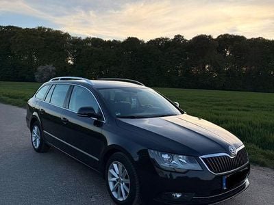 Usata Skoda Superb Ambition 160 CV (117 kW) 2015 Nero Station wagon