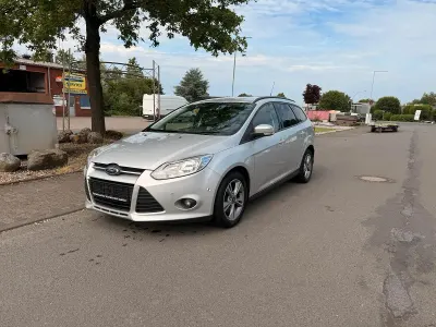 Gebraucht Ford Focus SYNC Edition 116 PS (85 kW) 2014 Silber Kombi