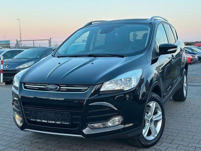 Gebraucht Ford Kuga Titanium 150 PS (110 kW) 2016 Schwarz SUV