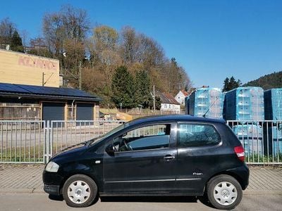 Gebraucht VW Fox 54 PS (39 kW) 2008 Schwarz Kleinwagen