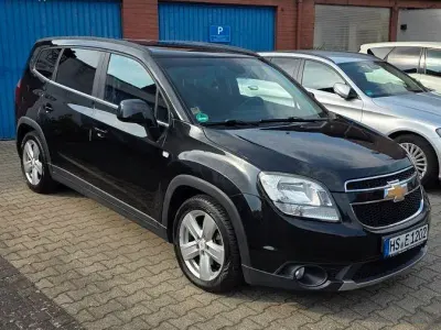 Używany Chevrolet Orlando LTZ 163 KM (119 kW) 2013 Czarny Minivan
