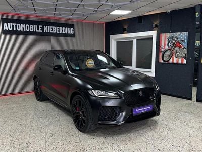 Second-hand Jaguar F-Pace SVR 551 CP (405 kW) 2019 Negru SUV