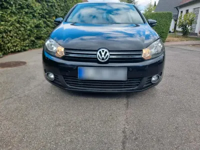 Gebraucht VW Golf VI 105 PS (77 kW) 2010 Schwarz Limousine