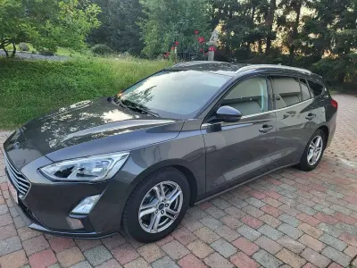 Gebraucht Ford Focus 125 PS (91 kW) 2019 Grau Kombi