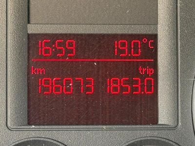 Second-hand VW Golf V 110 CP (80 kW) 2009 Negru Break