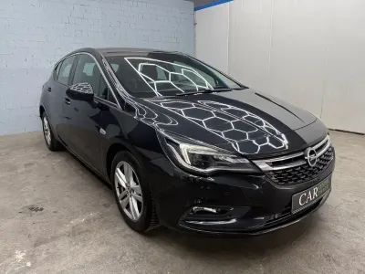 Gebraucht Opel Astra Dynamic 110 PS (80 kW) 2016 Schwarz Limousine