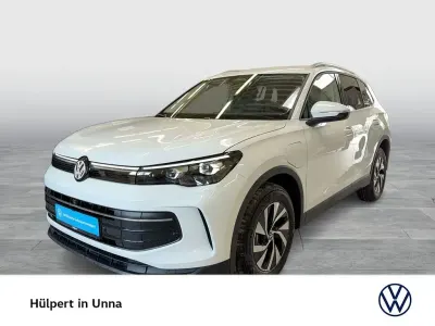 Gebraucht VW Tiguan Life 204 PS (150 kW) 2026 Weiß SUV