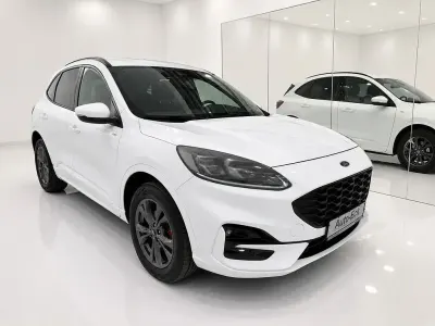 Gebraucht Ford Kuga ST-Line X 152 PS (111 kW) 2022 Weiß SUV