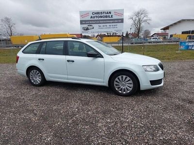 Gebraucht Skoda Octavia Active 116 PS (85 kW) 2016 Weiß Kleinwagen