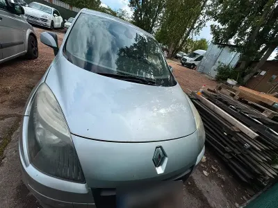 Gebraucht Renault Scenic E-Tech 110 PS (80 kW) 2011 Grau Kombi
