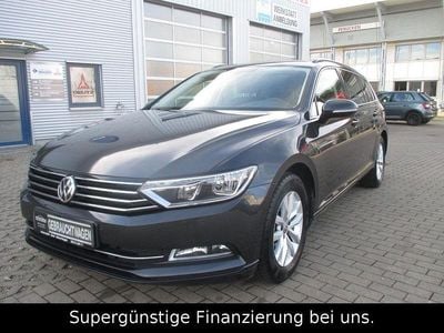 Gebraucht VW Passat Comfortline 150 PS (110 kW) 2018 Grau Kombi