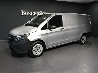 Gebraucht Mercedes Vito 163 PS (119 kW) 2024 Brillantsilber metallic Van