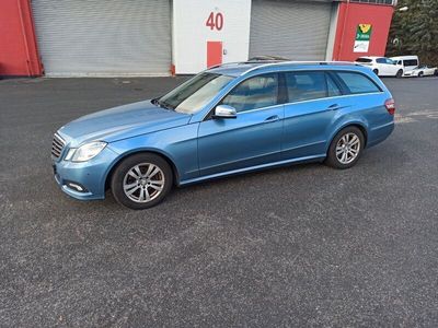 gebraucht Mercedes E220 E-Klasse T CDI Automatik Avangard