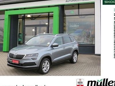 Grau (business grey) Gebraucht 2018 Skoda Karoq Style SUV | 21.390 € (Fairer Preis)