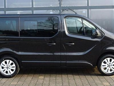 Gebraucht Nissan Primastar Tekna 150 PS (110 kW) 2025 Schwarz Van / Kleinbus