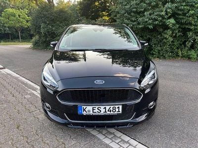 Gebraucht Ford S-MAX ST-Line 179 PS (131 kW) 2016 Schwarz Van / Kleinbus