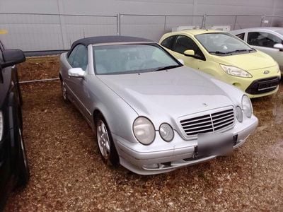 Gebraucht Mercedes CLK200 163 PS (119 kW) 2002 Silber Cabrio