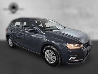 Grau Gebraucht 2020 VW Polo | 14.790 € (Fairer Preis)