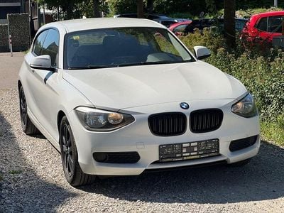 BMW 114