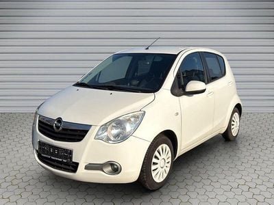 Silber Gebraucht 2010 Opel Agila Edition Limousine | 2.500 € (Fairer Preis)