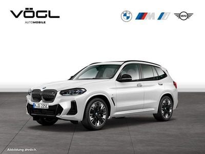 Gebraucht BMW iX3 M Sport 210 kW (286 PS) 2022 Mineralweiß SUV