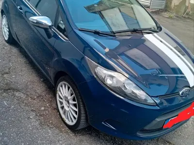 Gebraucht Ford Fiesta 82 PS (60 kW) 2009 Blau Coupé
