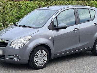Brugt Opel Agila Edition 65 HK (47 kW) 2010 Grå Hatchback