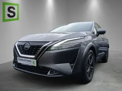 Gebraucht Nissan Qashqai Tekna 190 PS (139 kW) 2024 Grau SUV