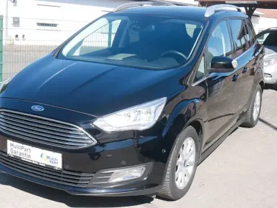 Gebraucht Ford Grand C-Max Titanium 125 PS (91 kW) 2018 Schwarz Van / Kleinbus