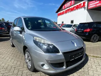Gebraucht Renault Scénic III Expression 110 PS (80 kW) 2011 Silber Van / Kleinbus