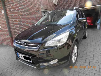 Gebraucht Ford Kuga Titanium 150 PS (110 kW) 2016 Schwarz SUV