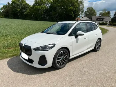 Używany BMW 223 Active Tourer 205 KM (150 kW) 2024 Biały Minivan
