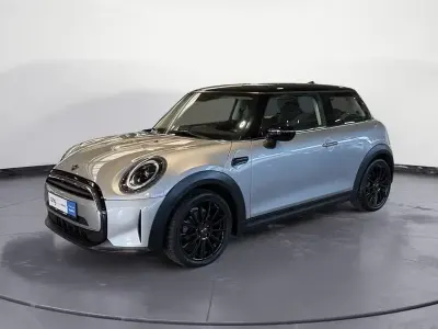 Second-hand Mini Cooper Essential 136 CP (100 kW) 2023 Argintiu Hatchback