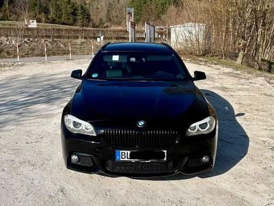 Gebraucht BMW 530 Sport Line 258 PS (189 kW) 2012 Schwarz Kombi