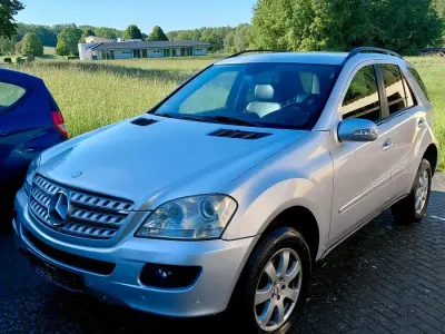 Gebraucht Mercedes ML350 272 PS (200 kW) 2006 Silber SUV