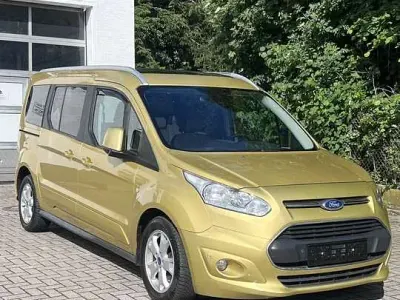 Gebraucht Ford Tourneo Connect Titanium 120 PS (88 kW) 2016 Solargelb metallic Van / Kleinbus