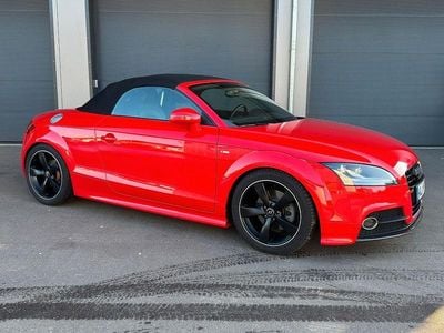 Gebraucht Audi TT Roadster Design 211 PS (155 kW) 2011 Rot Cabrio