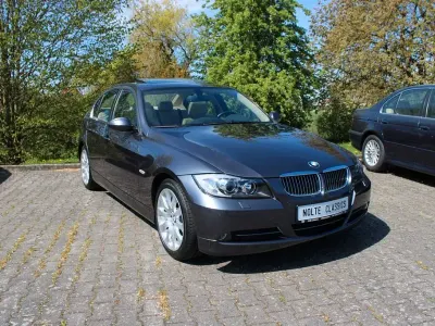 Używany BMW 330 258 KM (189 kW) 2005 Szary Sedan/Limuzyna