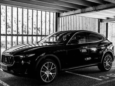 Gebraucht Maserati Levante 275 PS (202 kW) 2020 Schwarz SUV