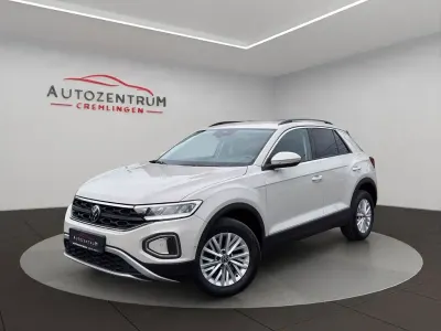 Gebraucht VW T-Roc Life 150 PS (110 kW) 2023 Grau SUV
