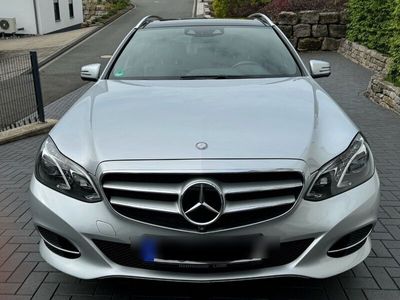 gebraucht Mercedes E250 BlueTEC T AVANTGARDE Automatic Distronic