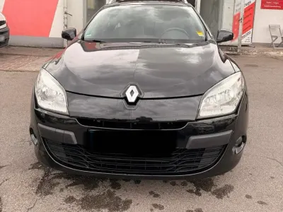 Gebraucht Renault Mégane GrandTour 110 PS (80 kW) 2009 Schwarz Kombi
