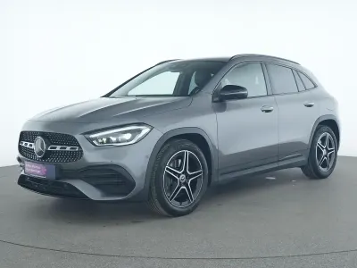 Gebraucht Mercedes GLA200 AMG line 163 PS (119 kW) 2022 Mountaingrau SUV