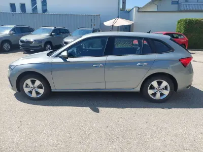 Neu Skoda Scala Selection 116 PS (85 kW) 2026 Smokay diamond silbermetallic Kleinwagen