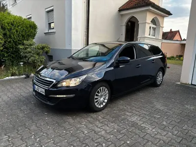 Gebraucht Peugeot 308 120 PS (88 kW) 2016 Blau Limousine