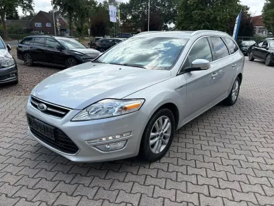 Gebraucht Ford Mondeo Business Edition 140 PS (102 kW) 2014 Silber Limousine